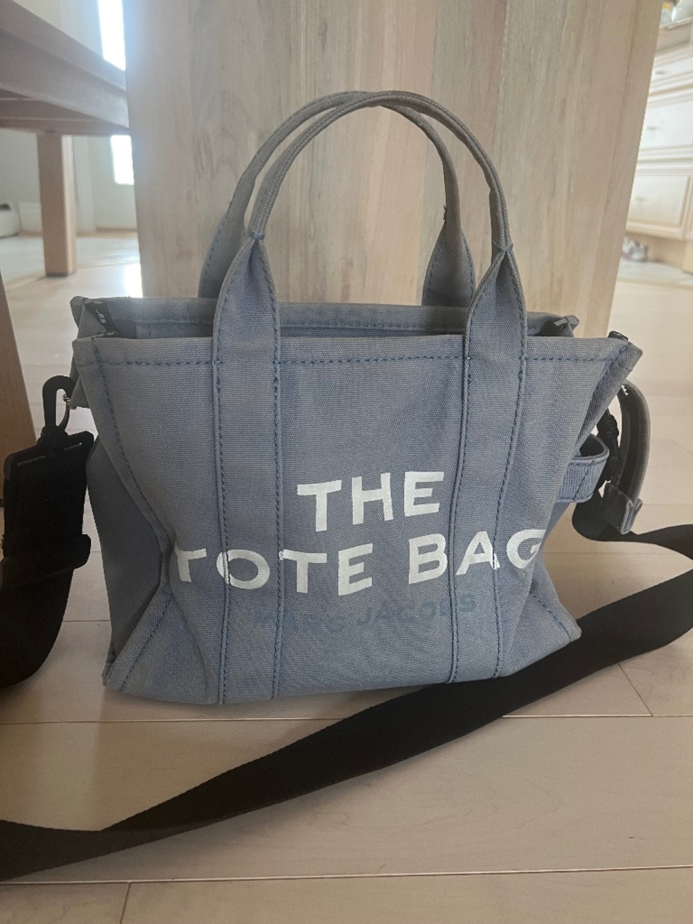 Marc jacobs tote bag